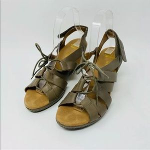 Clarks Collection Sandals Womens 8 M Helio Brown Hook And Loop Lace Up Wedge